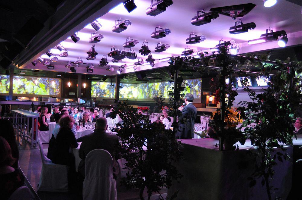 Canad Destination Centre Windsor Park Winnipeg