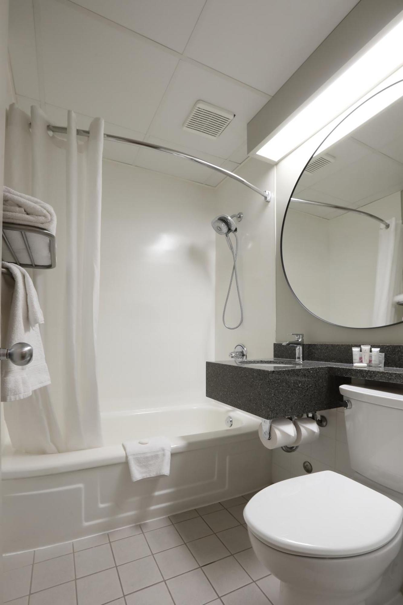 Hotel Canad Destination Centre Windsor Park 3*